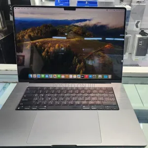 Photo - New Laptop Apple MacBook Pro 2021 M1 32GB Apple M1 SSD 1T