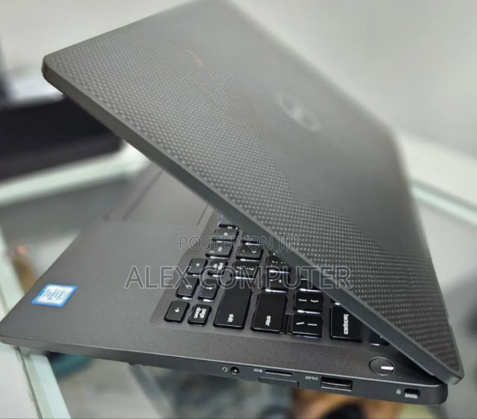 New Laptop Dell Latitude 7400 8GB Intel Core I5 SSD 256GB