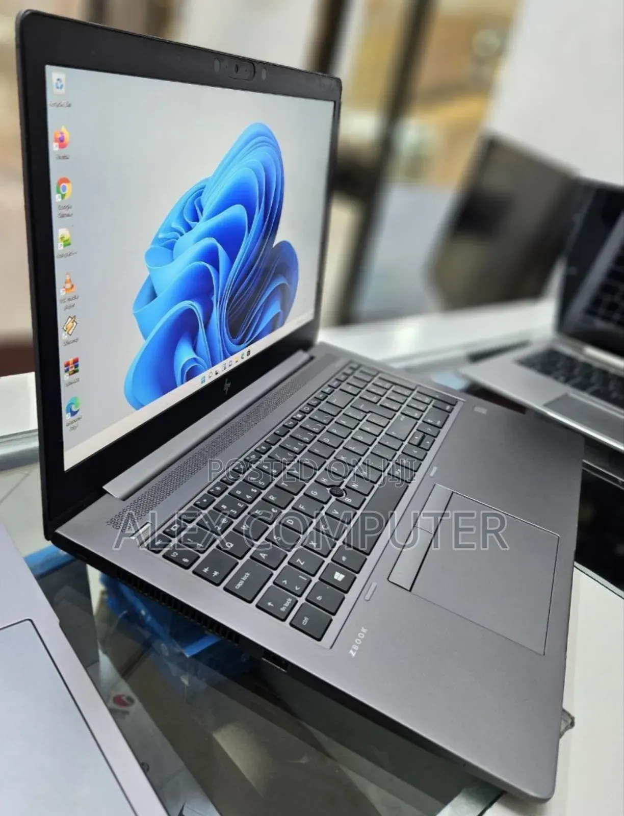 New Laptop HP ZBook Studio 16GB Intel Core I7 SSD 512GB