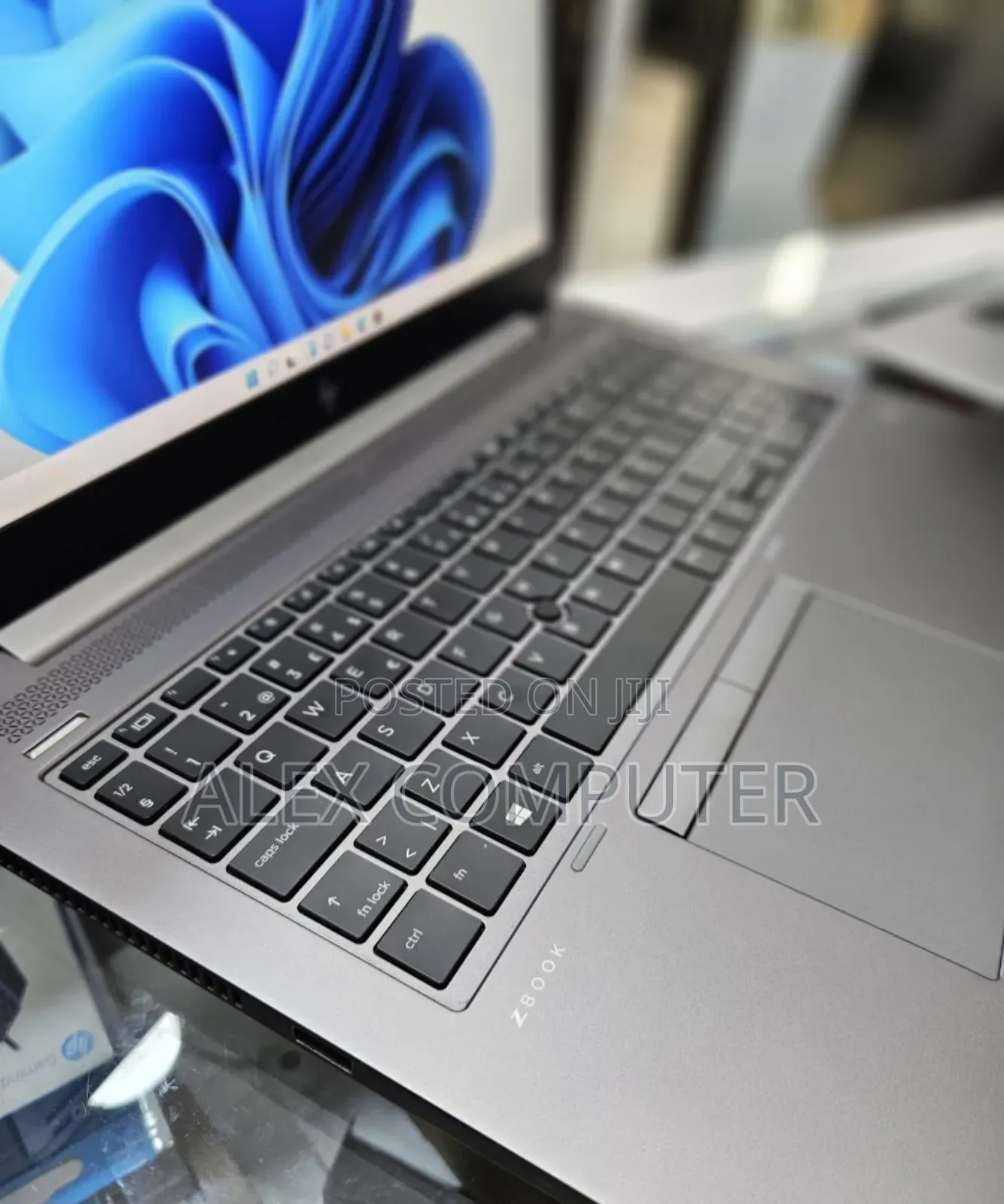 New Laptop HP ZBook Studio 16GB Intel Core I7 SSD 512GB