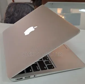 New Laptop Apple MacBook Air 2015 4GB Intel Core I5 SSD 512GB