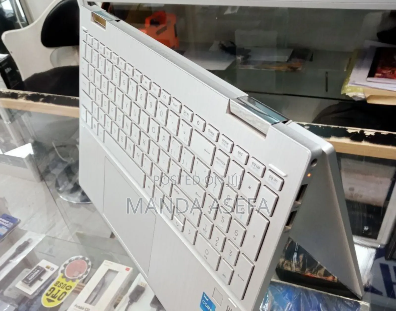 New Laptop HP Envy X360 8GB Intel Core I5 SSD 512GB