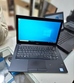 New Laptop Dell Latitude 9440 8GB Intel Core I7 SSD 256GB