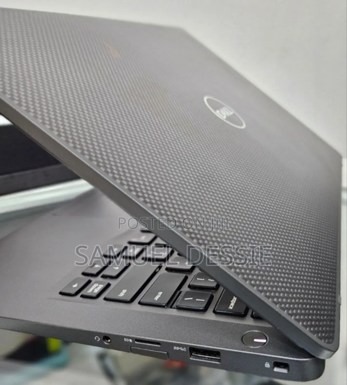 New Laptop Lenovo 8GB Intel Core I5 SSD 256GB