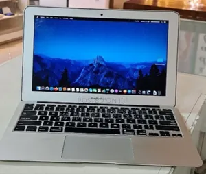 New Laptop Apple MacBook Air 2015 4GB Intel Core I5 SSD 128GB