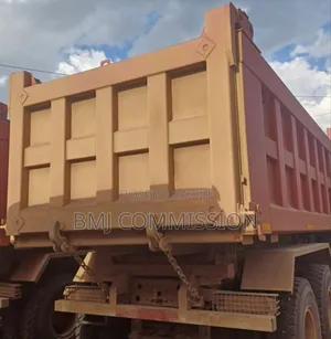 50% ባንክ Sino Dumptruck 340hp 2025