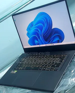 New Laptop Asus ROG Zephyrus G15 16GB Intel Core I7 SSD 512GB