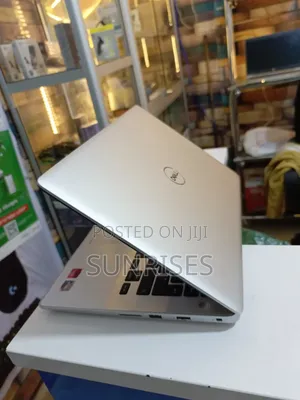 New Laptop Dell Inspiron 15 16GB AMD Ryzen 3 SSD 512GB