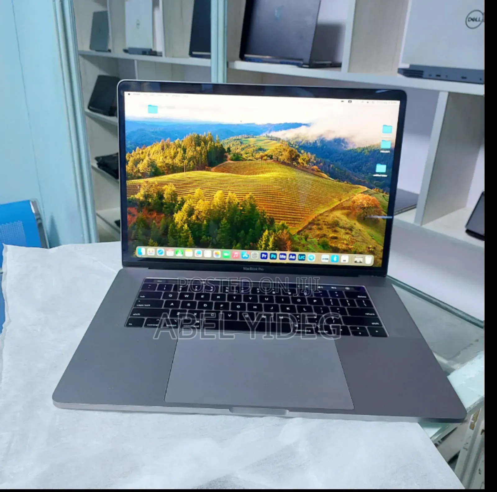 New Laptop Apple MacBook Pro 2019 32GB Intel Core I9 SSD 512GB