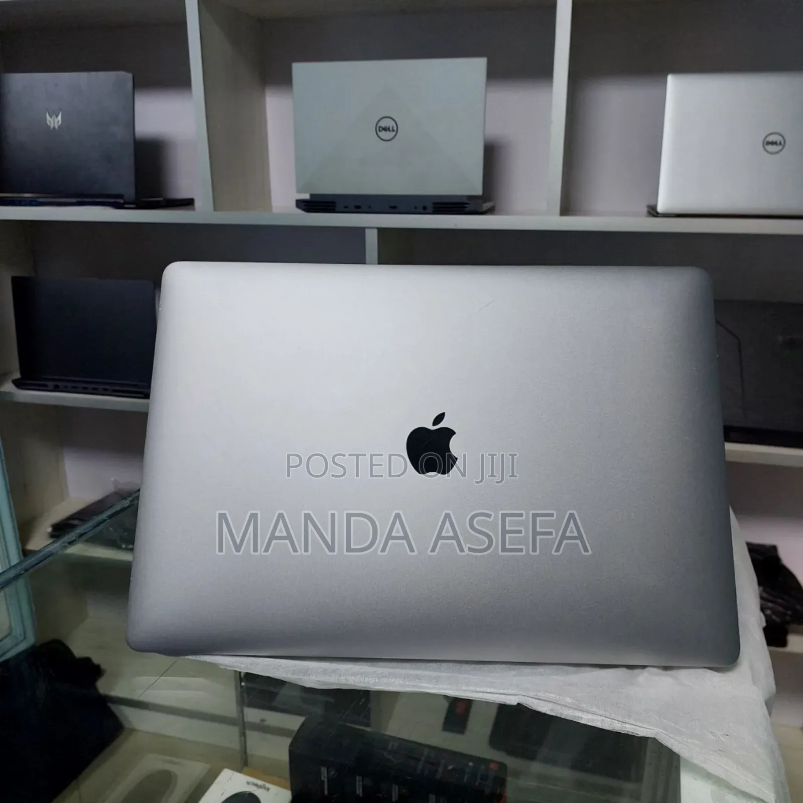 New Laptop Apple MacBook Pro 2019 32GB Intel Core I9 SSD 512GB