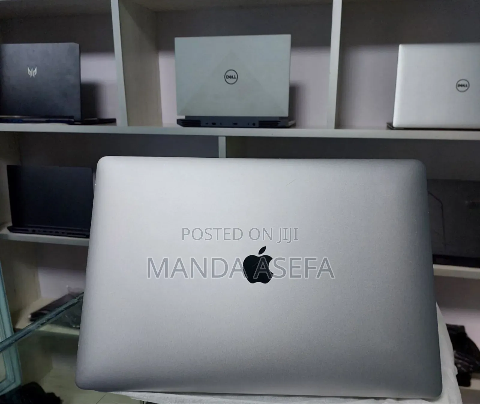 New Laptop Apple MacBook Pro 2019 32GB Intel Core I9 SSD 512GB