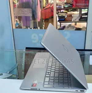 New Laptop HP Stream Notebook 20GB AMD Ryzen 3 SSD 512GB
