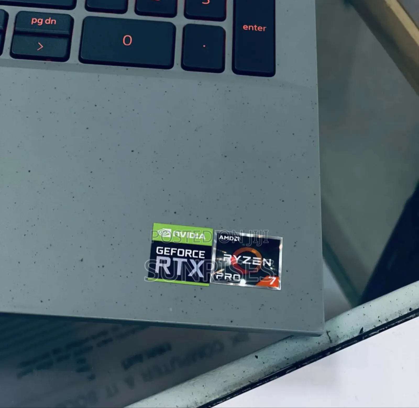 New Laptop Dell G15 5511 32GB AMD Ryzen 7 SSD 512GB