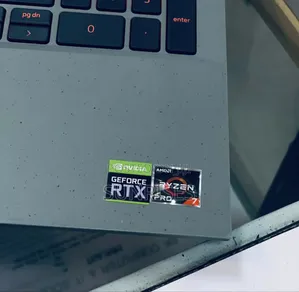 New Laptop Dell G15 5511 32GB AMD Ryzen 7 SSD 512GB