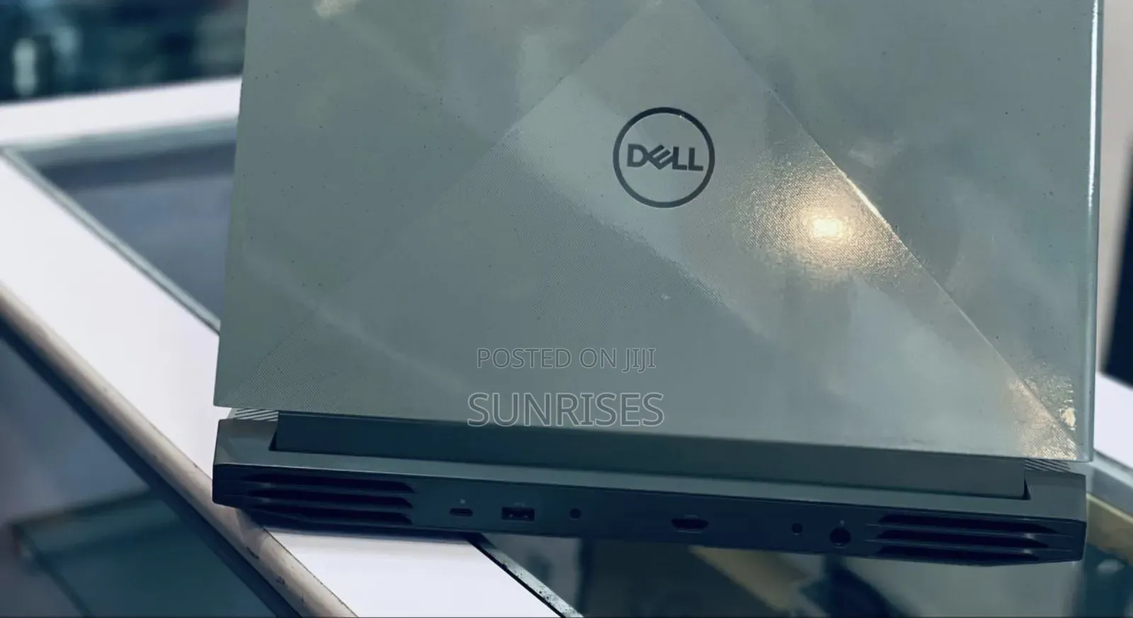 New Laptop Dell G15 5511 32GB AMD Ryzen 7 SSD 512GB