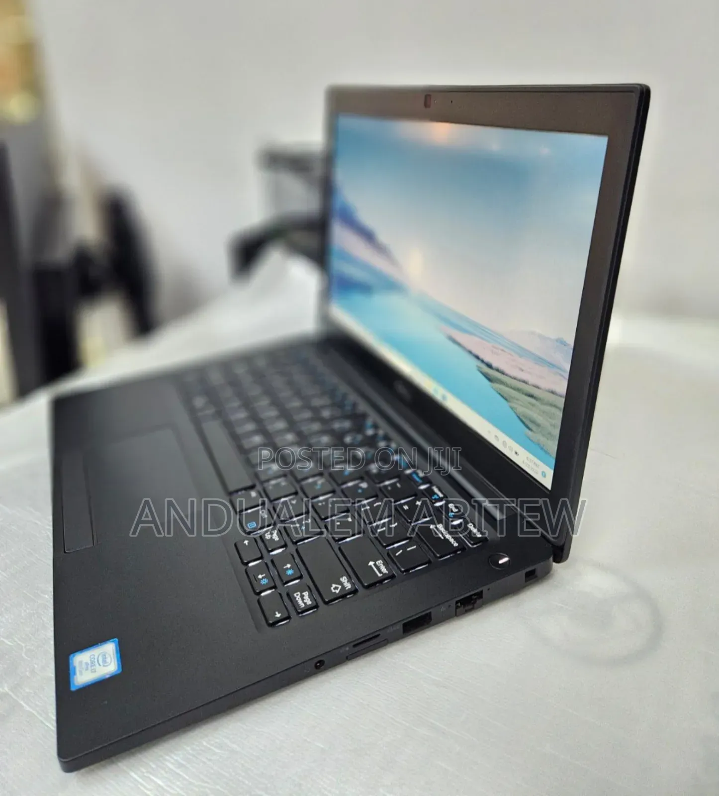 New Laptop Dell Latitude 7290 8GB Intel Core I7 SSD 256GB