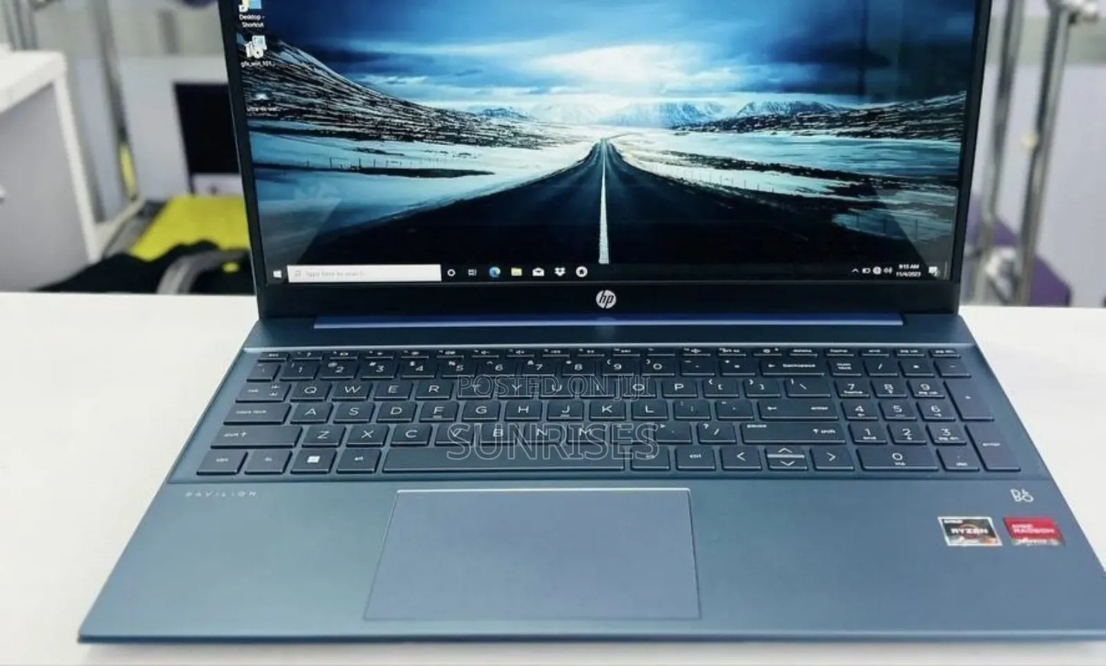 New Laptop HP Pavilion 15 16GB AMD Ryzen 7 SSD 512GB