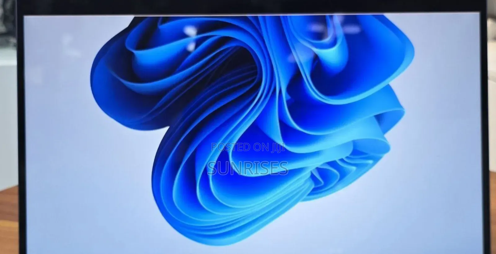 New Laptop Lenovo Lrgion 7i 16GB Intel Core I7 SSD 512GB