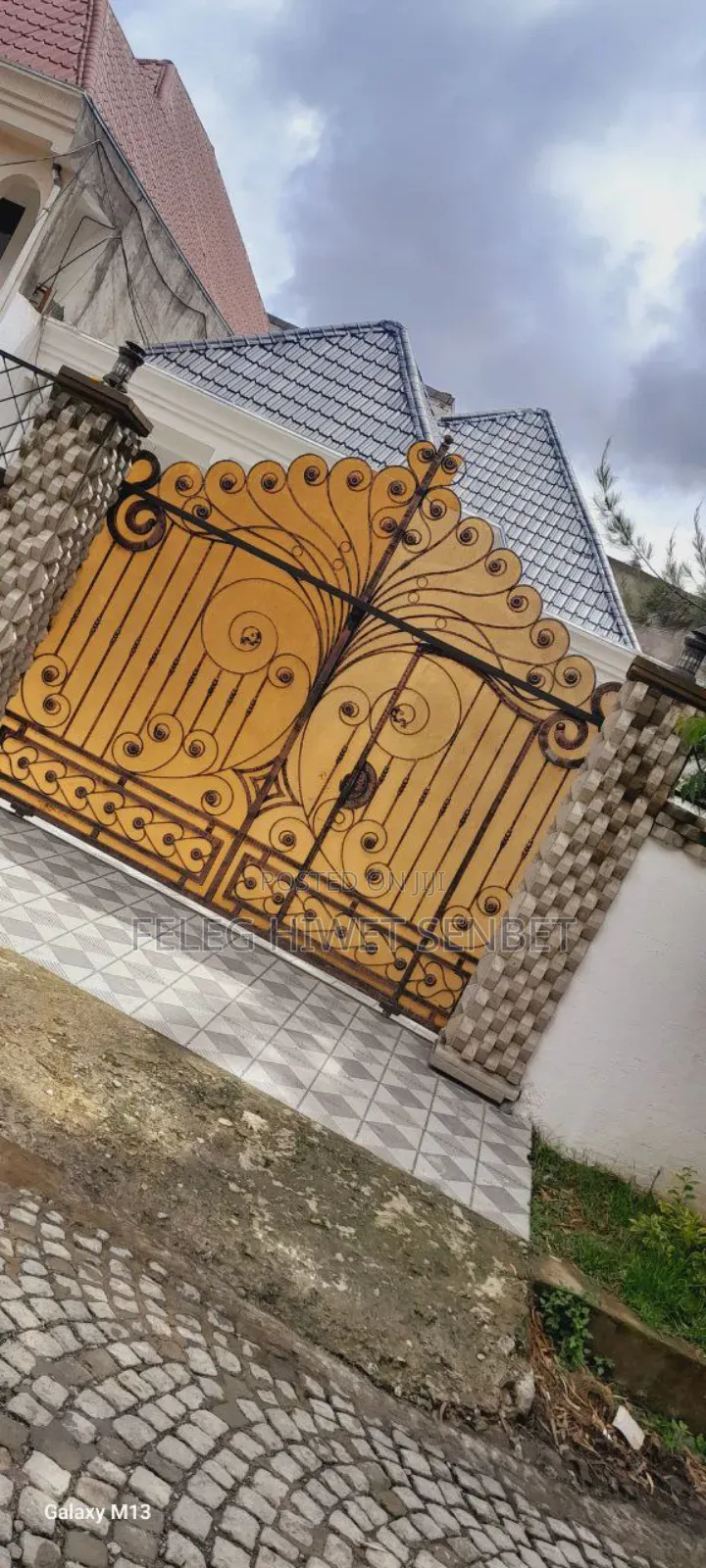 Furnished 5bdrm Villa in አአ, Bole for sale