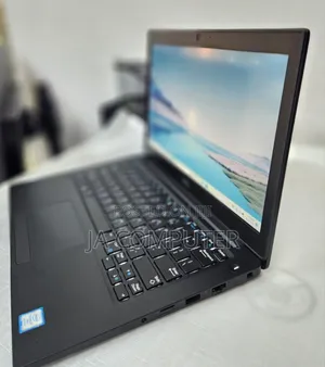 New Laptop Dell Latitude 5310 8GB Intel Core I7 SSD 256GB