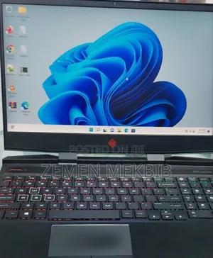 New Laptop HP Pavilion 15 8GB Intel Core I5 HDD 1T