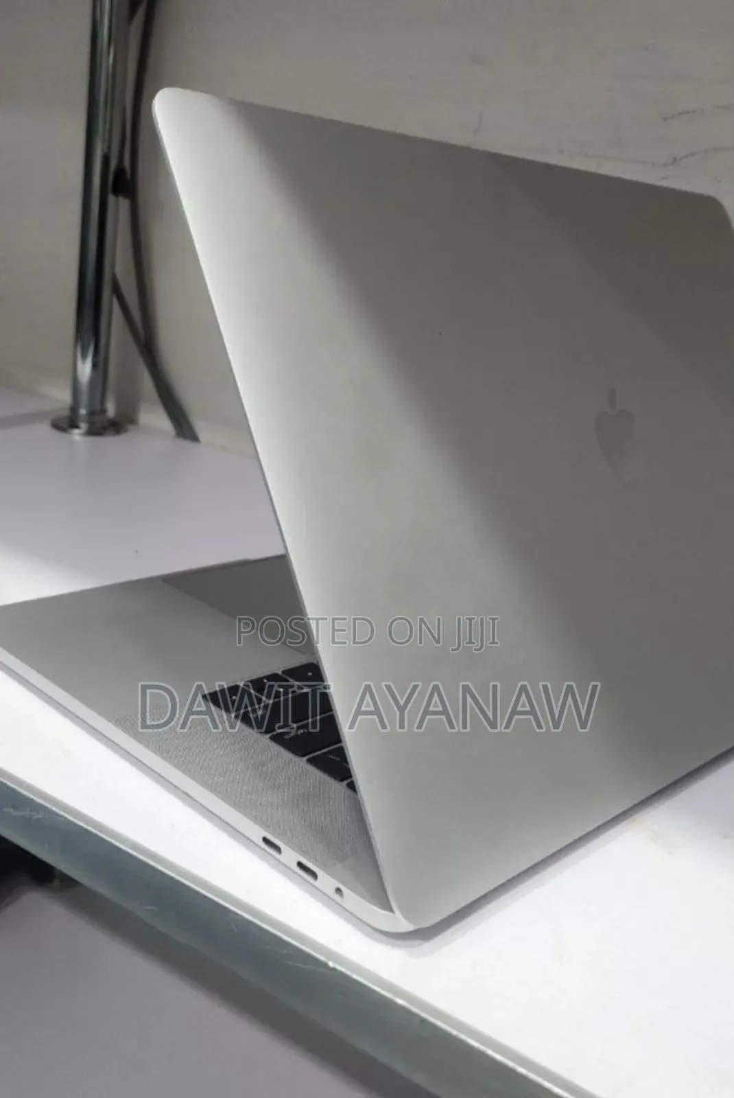 New Laptop Apple MacBook Pro 2017 16GB Intel Core I7 SSD 2T