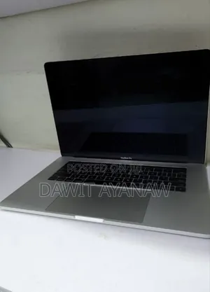 New Laptop Apple MacBook Pro 2017 16GB Intel Core I7 SSD 2T