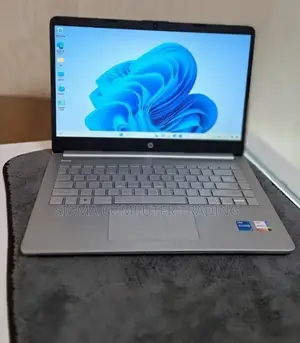 New Laptop HP Stream Notebook 8GB Intel Core I5 SSD 512GB