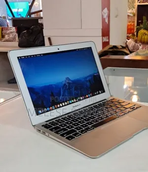 New Laptop Apple MacBook Air 2015 8GB Intel Core I5 SSD 128GB