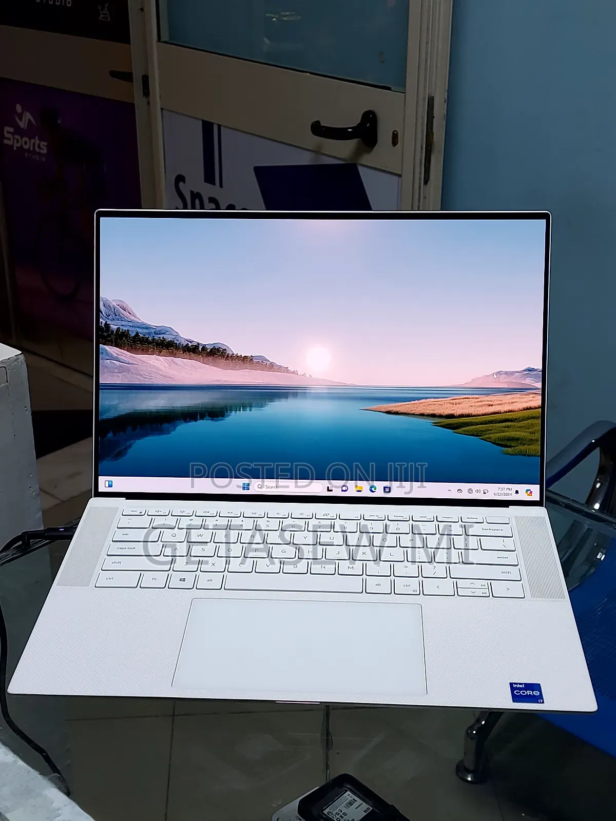 New Laptop Dell XPS 15 16GB Intel Core I7 SSD 1T