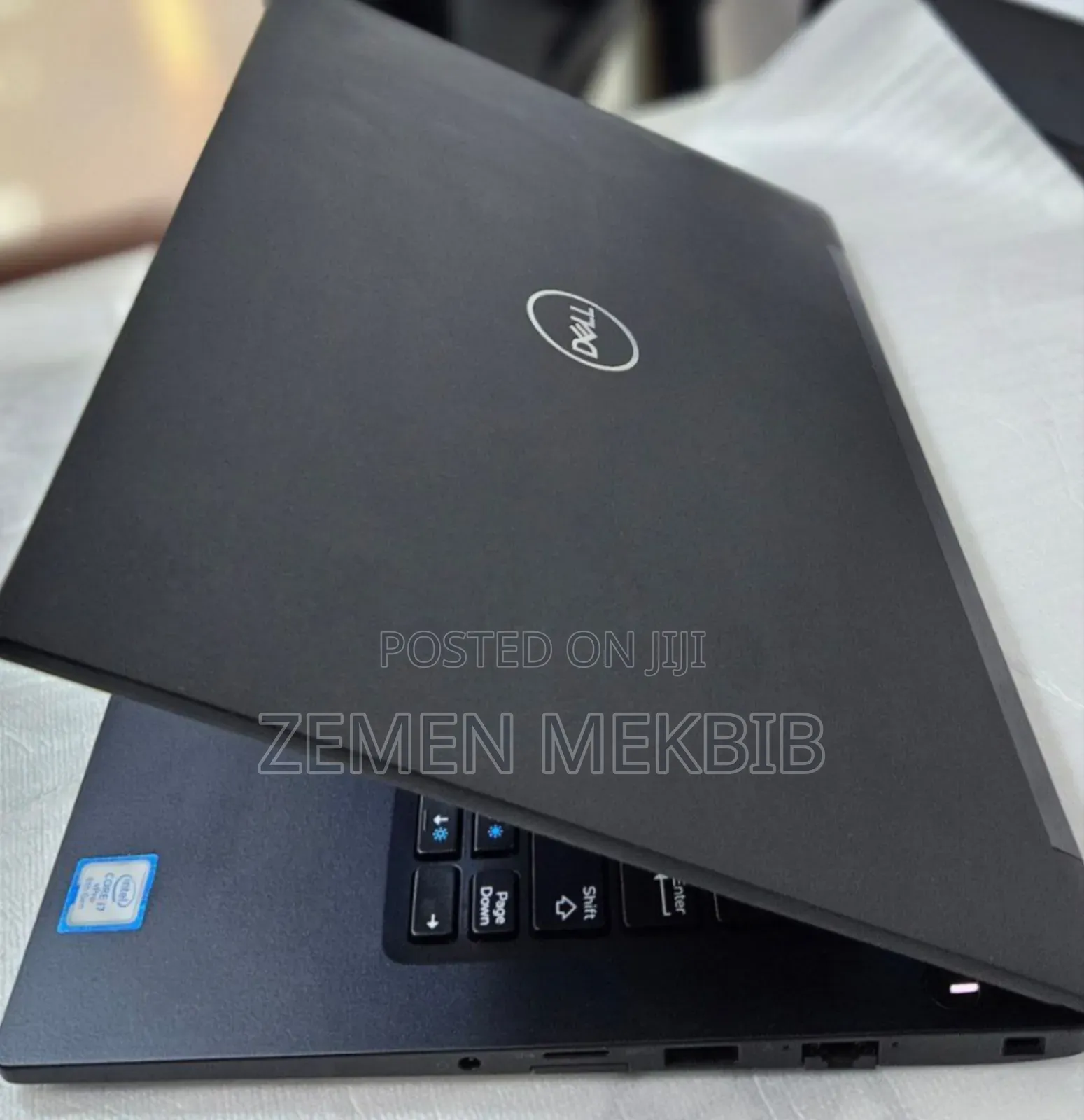 New Laptop Dell XPS 15 8GB Intel Core I7 SSD 256GB
