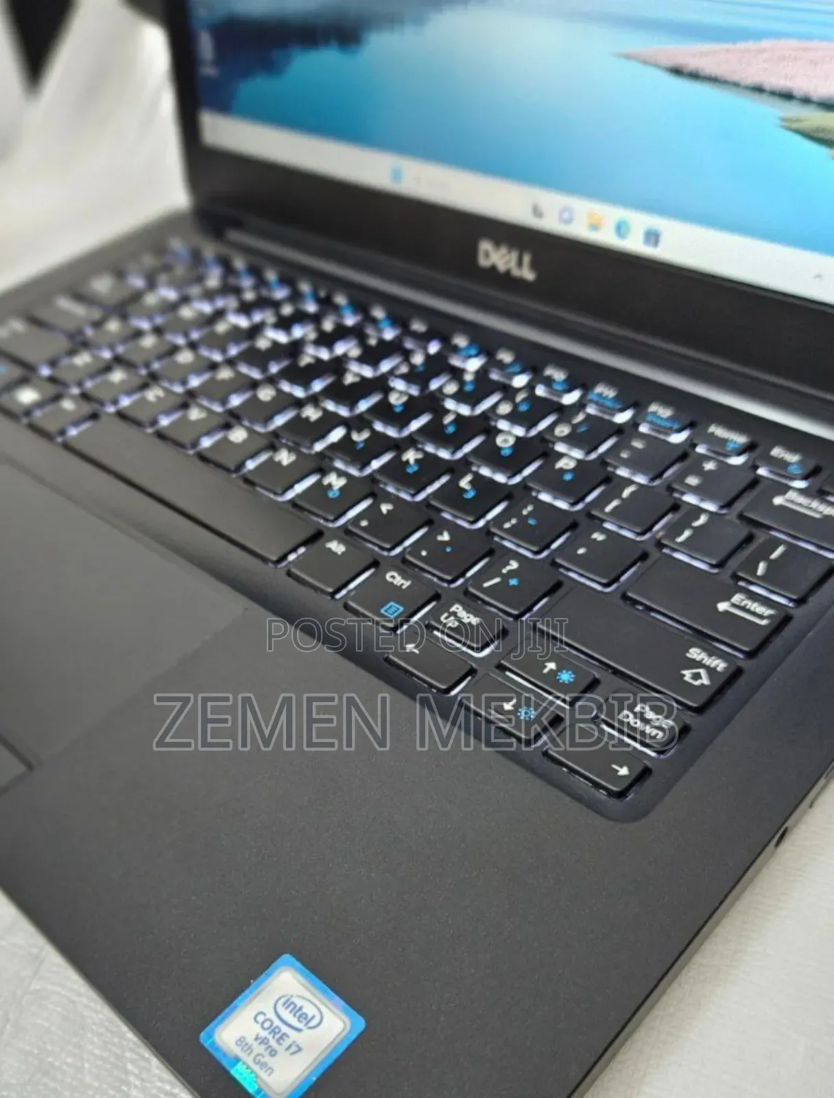 New Laptop Dell XPS 15 8GB Intel Core I7 SSD 256GB