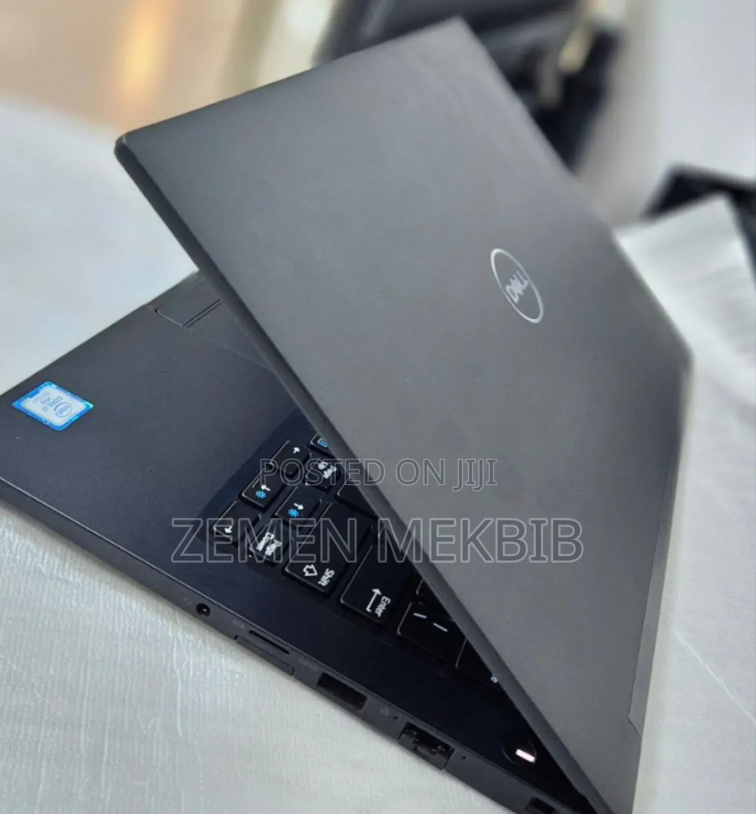 New Laptop Dell XPS 15 8GB Intel Core I7 SSD 256GB