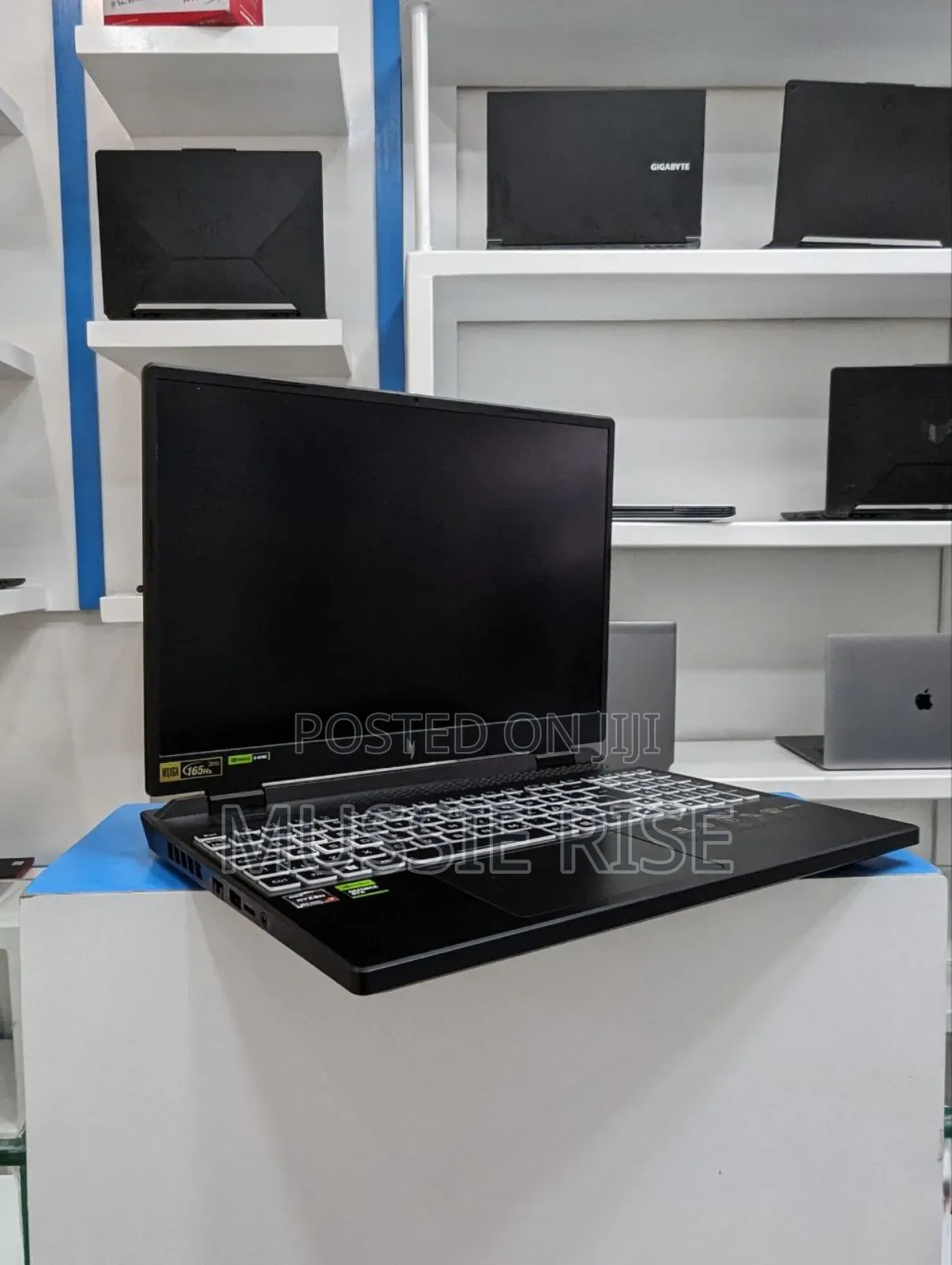 New Laptop Acer Nitro 17 16GB AMD Ryzen 7 SSD 1T