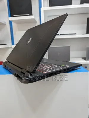New Laptop Acer Nitro 17 16GB AMD Ryzen 7 SSD 1T