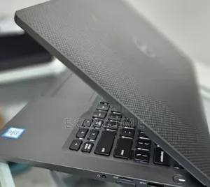 New Laptop Dell 8GB Intel Core I5 SSD 256GB