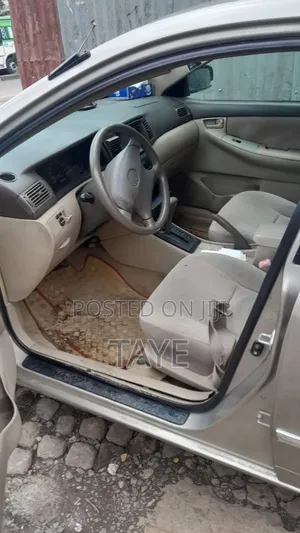 Toyota Corolla 2003 Silver