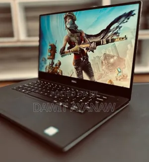 New Laptop Dell Precision 15 3520 16GB Intel Core I9 SSD 512GB