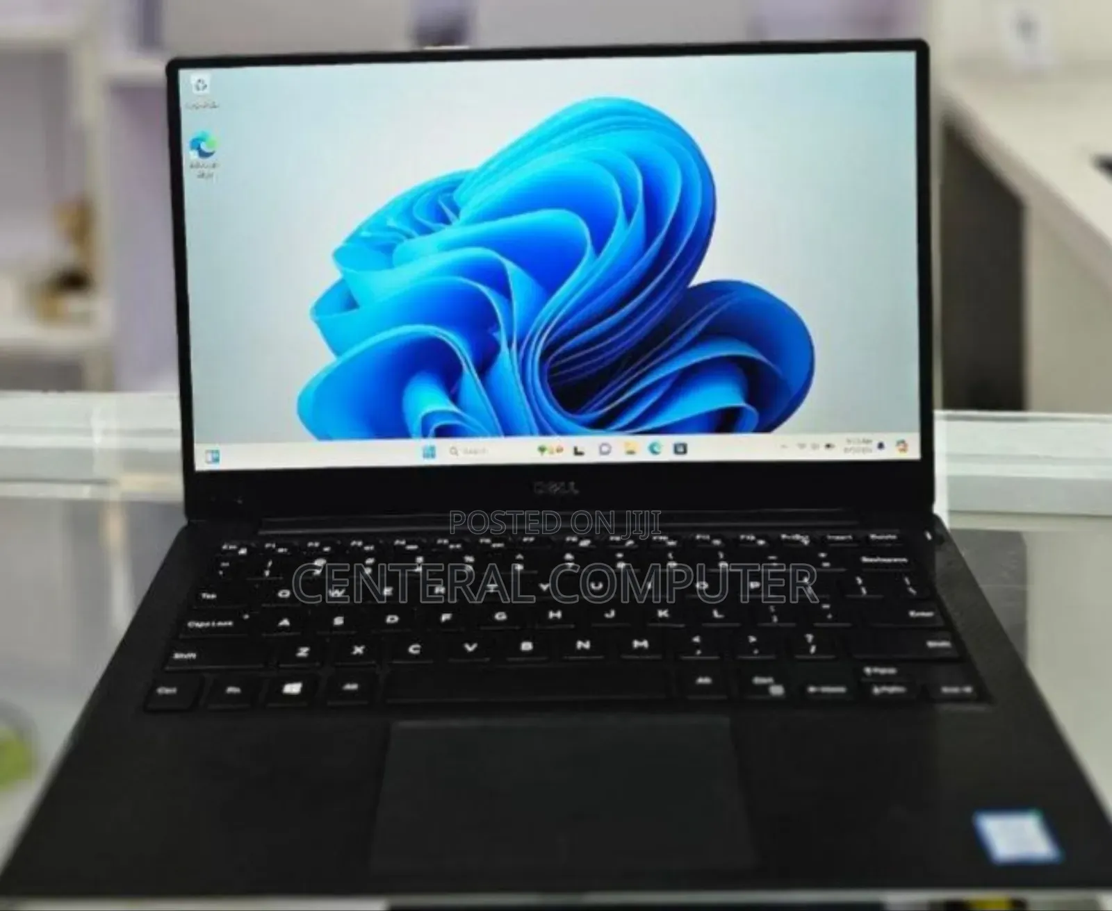 New Laptop Dell XPS 13 (9360) 8GB Intel Core I7 SSD 512GB