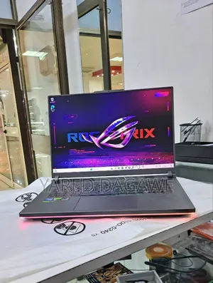 New Laptop Asus ROG Strix G15 16GB AMD Ryzen 7 SSD 1T
