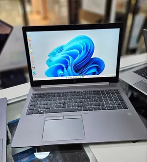 New Laptop HP ZBook 15u 16GB Intel Core I7 SSD 512GB