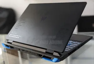 New Laptop Acer Predator Helios 300 32GB Intel Core I9 SSD 1T