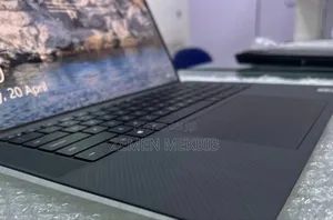 New Laptop Dell XPS 15 32GB Intel Core I7 SSD 1T