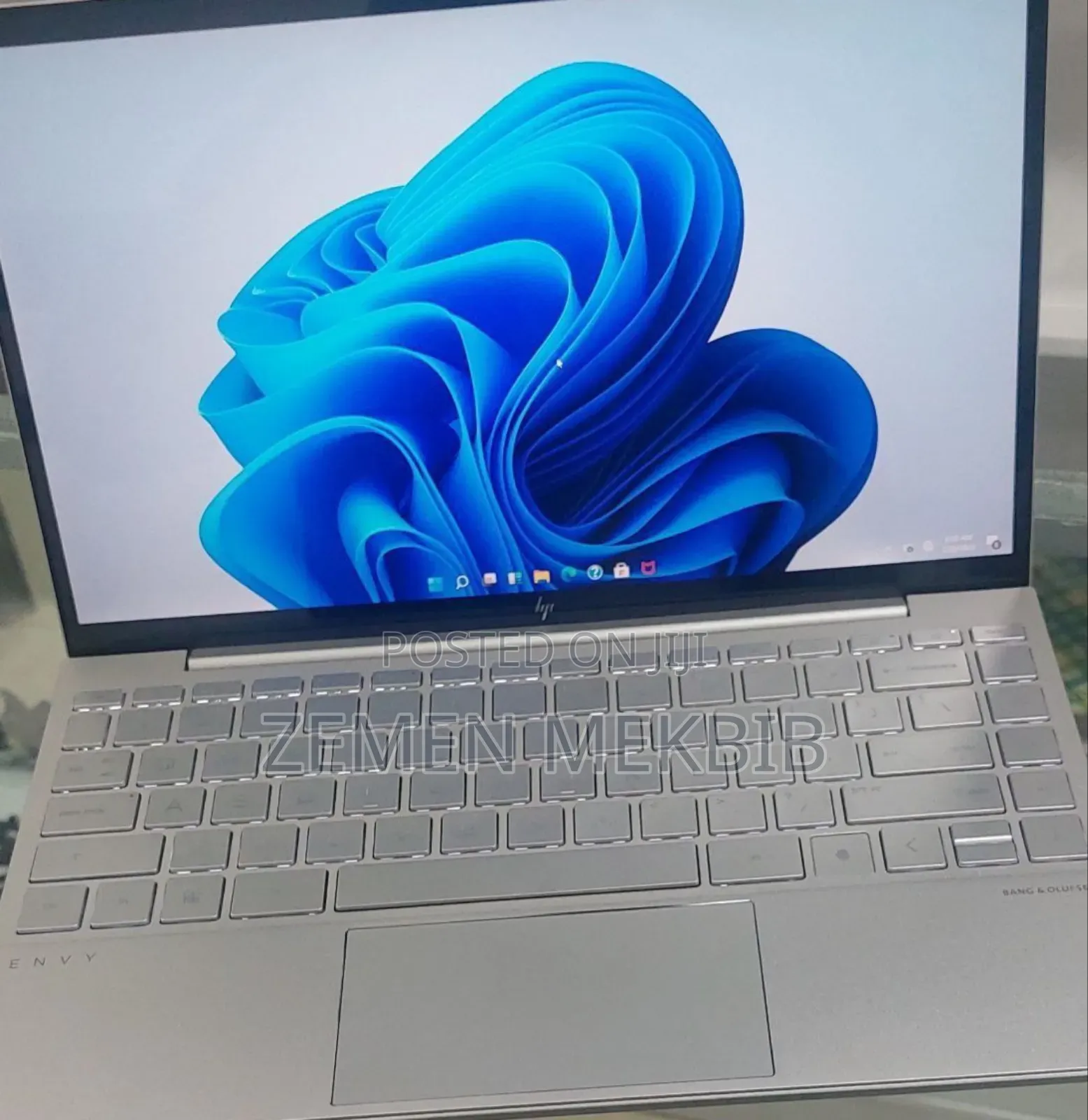 New Laptop HP Envy X360 16GB Intel Core I7 SSD 512GB