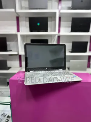 New Laptop HP Envy X360 8GB Intel Core I5 HDD 1T