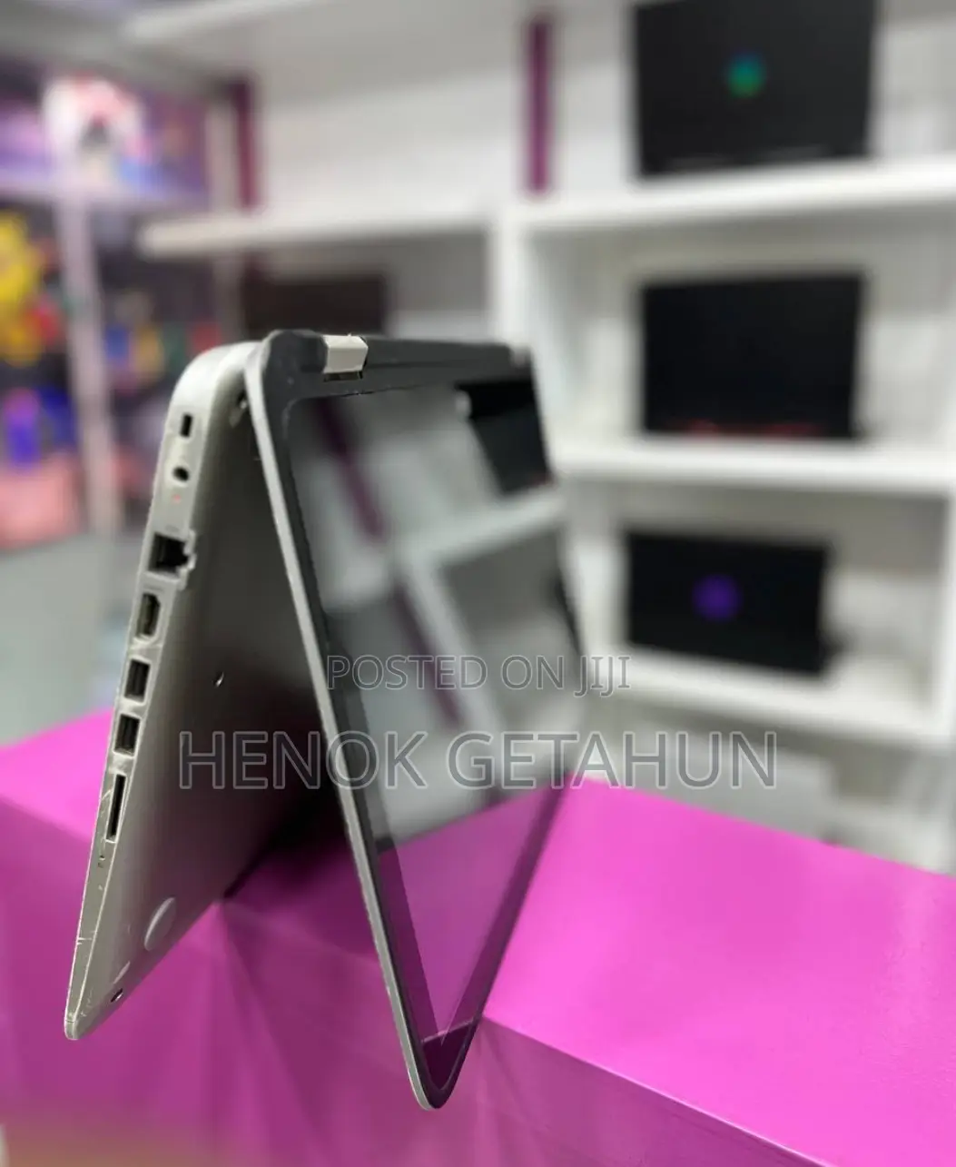 New Laptop HP Envy X360 8GB Intel Core I5 SSD 1T