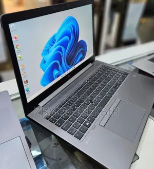 New Laptop HP ZBook 14 16GB Intel Core I7 SSD 512GB