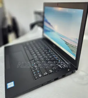 New Laptop Dell Latitude 7290 8GB Intel Core I7 SSD 256GB