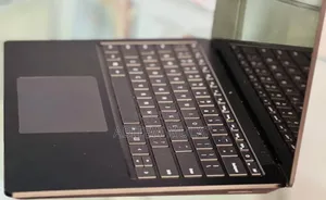 New Laptop Microsoft Surface 16GB Intel Core I7 SSD 256GB