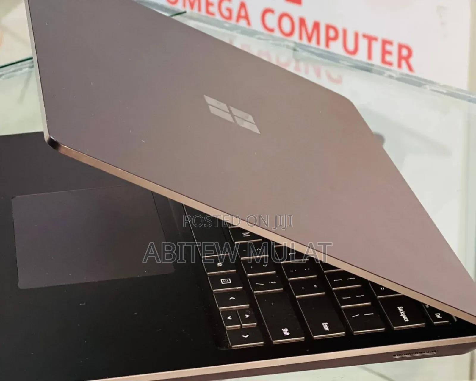 New Laptop Microsoft Surface 16GB Intel Core I7 SSD 256GB